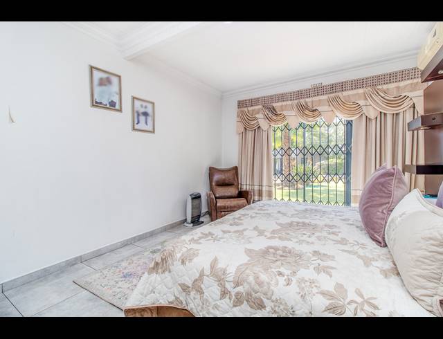 4 BEDROOM FREESTANDING FOR SALE IN MALANSHOF
